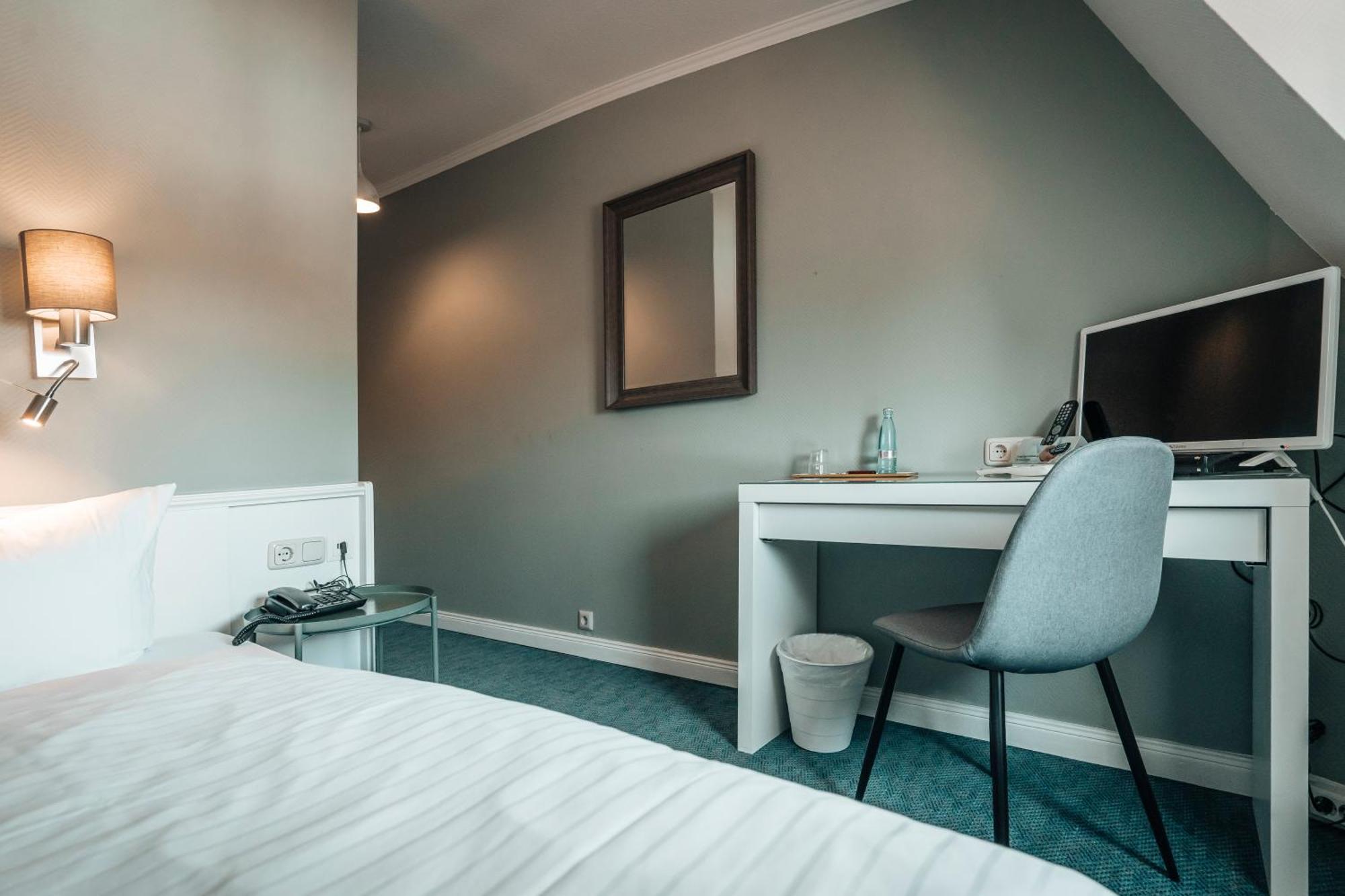 Freihof Am Roland Hotel 3*